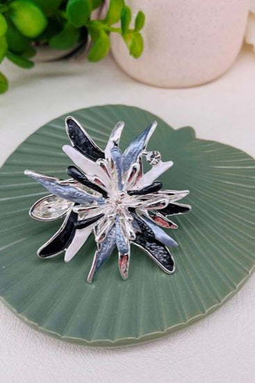 Diane Floral Starburst Magnetic Brooch