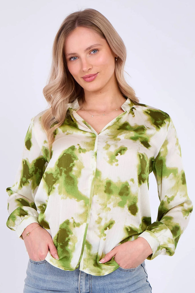 Ariadne Pull-on Abstract Shirt