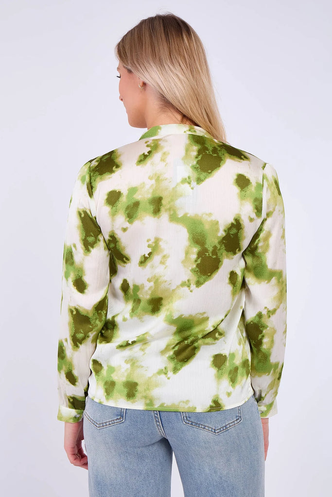 Ariadne Pull-on Abstract Shirt