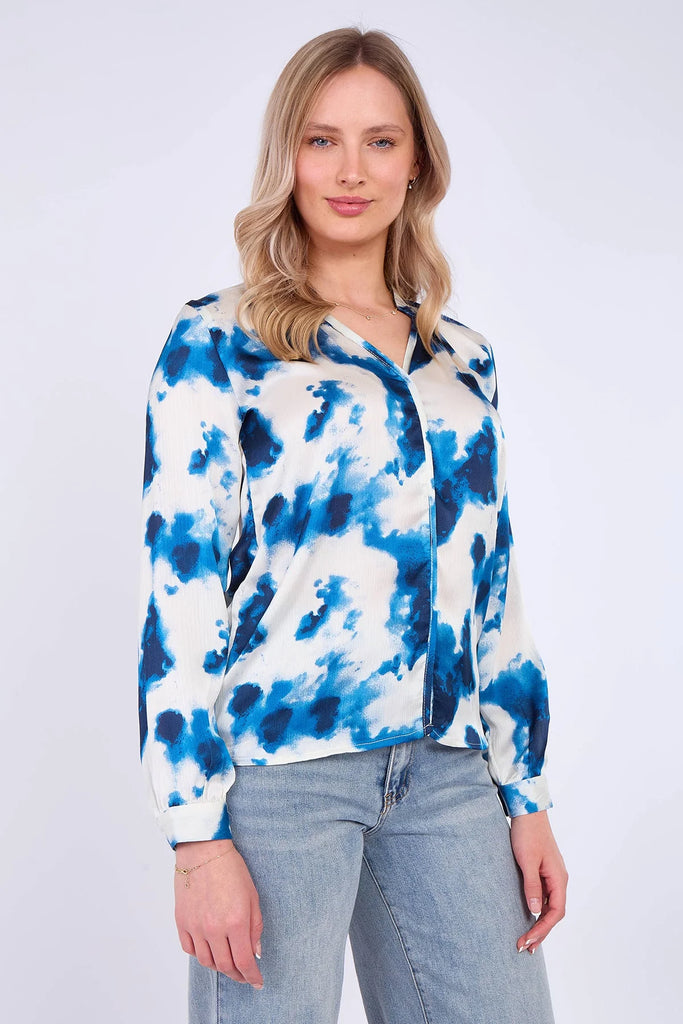Ariadne Pull-on Abstract Shirt