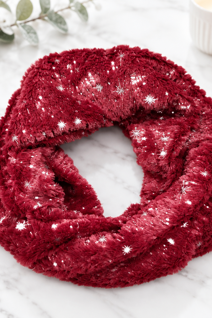 Marley Fluffy Sparkle Snood