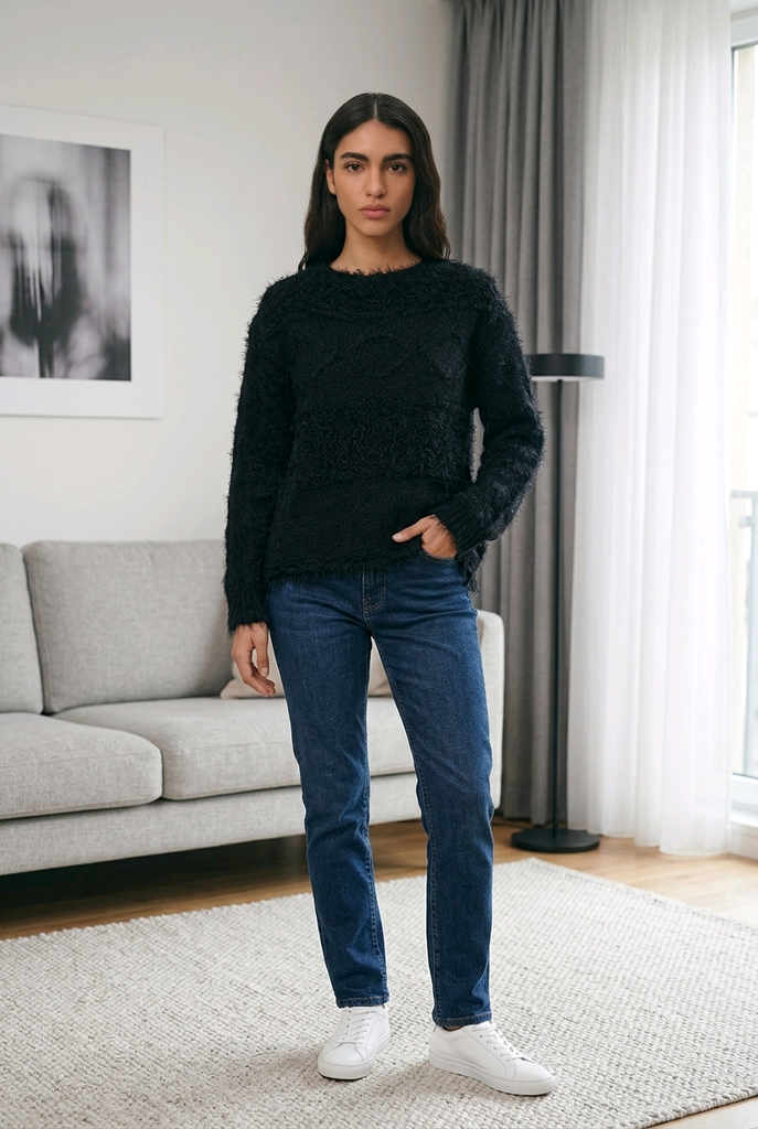 Rosa Fluffy Cable Knit