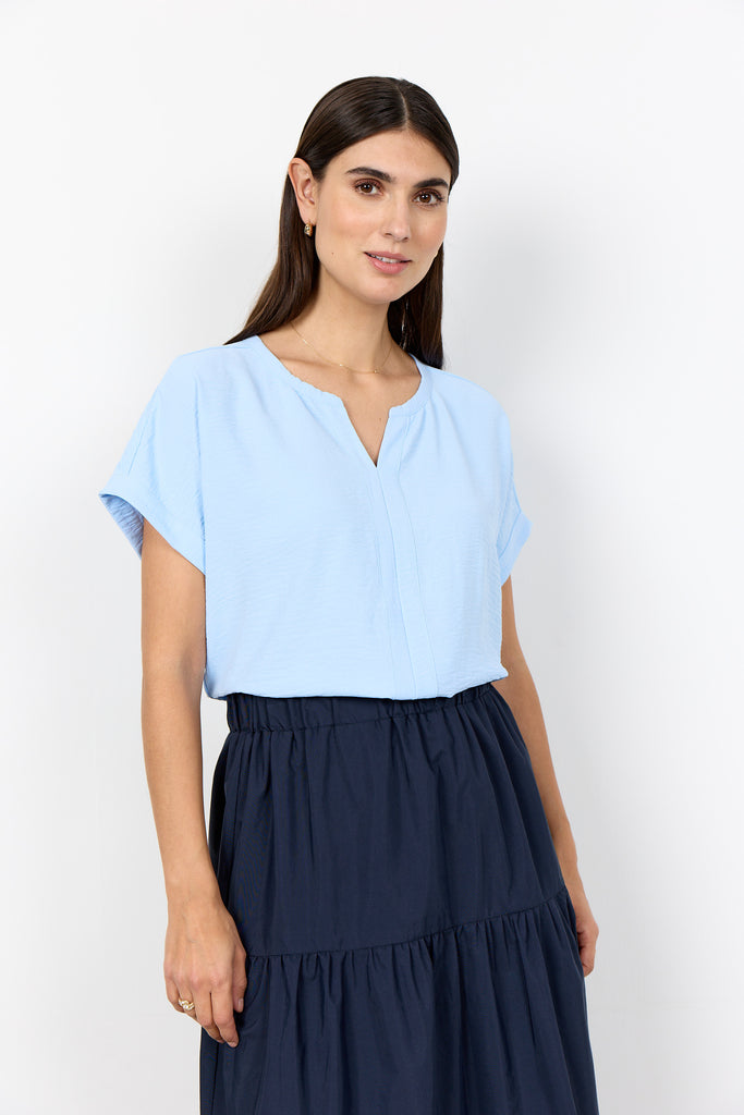 Cath Crepe Notch Neck Top