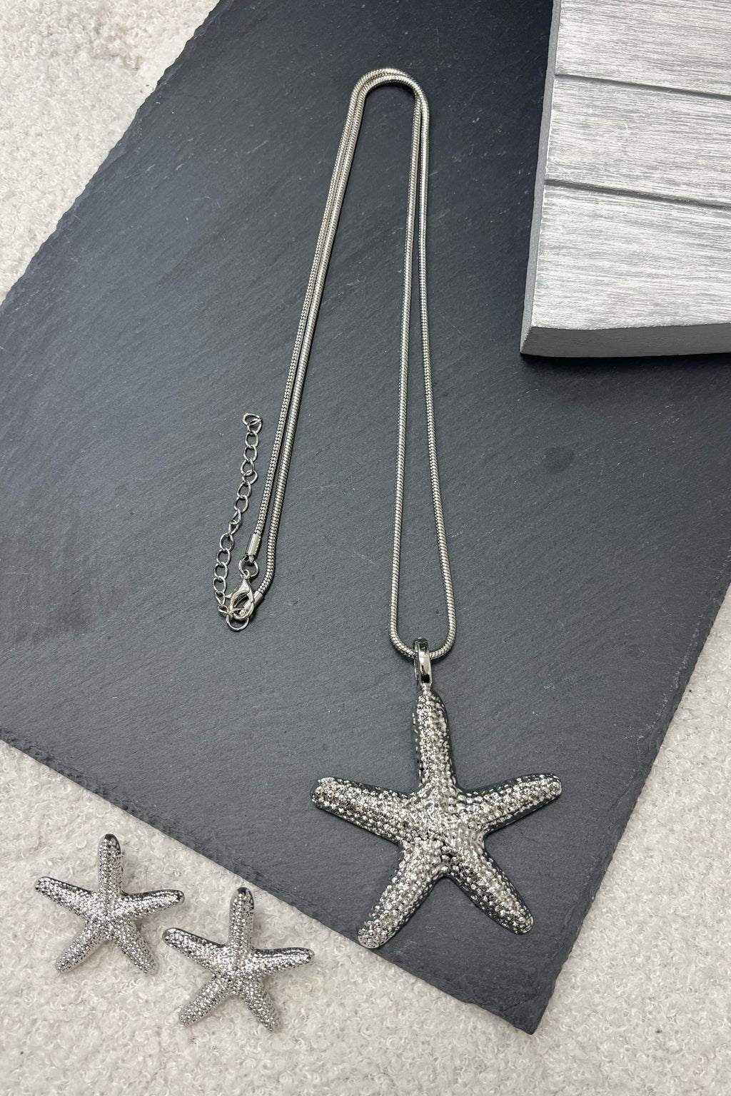 Selina Starfish Necklace & Earring Set
