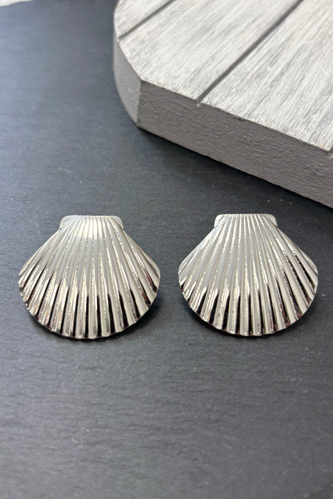 Glenn Textured Shell Earrings