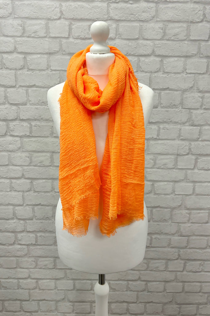 Sarina Frayed Hem Crinkle Scarf
