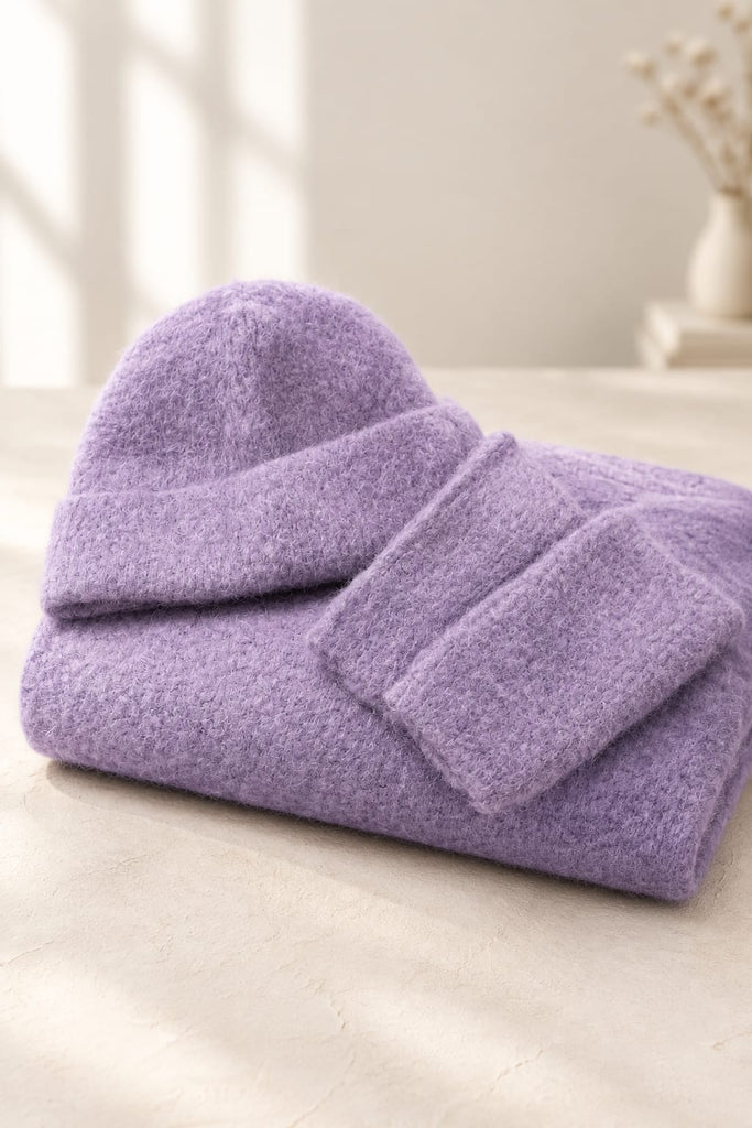 Beau Bouclé Hat Scarf and Mittens Set