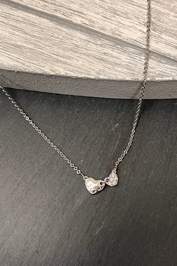 Tanvi Double Heart Detail Necklace