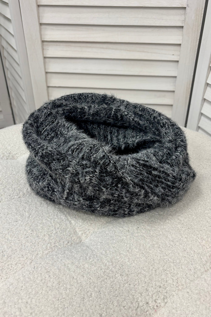 Harper Cable Knit Snood