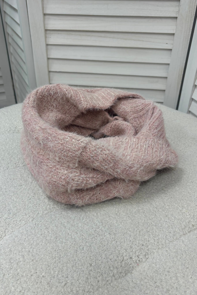 Harper Cable Knit Snood