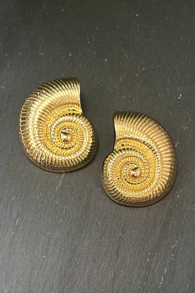 Sara Statement Shell Set