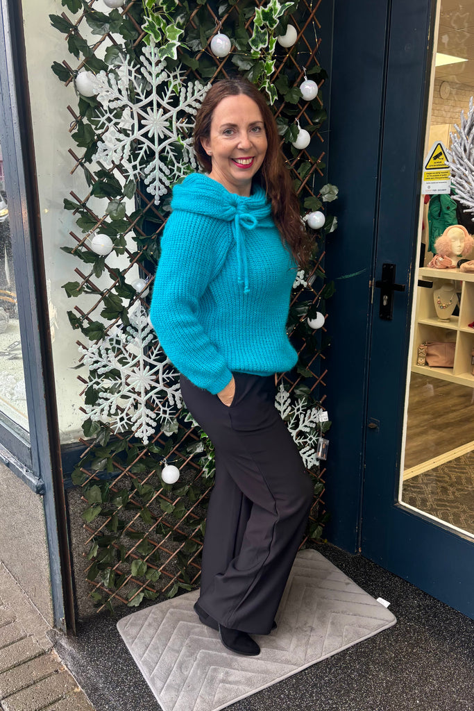 Ellen Statement Neckline Chunky Knit