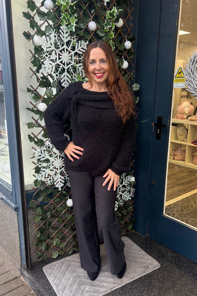 Ellen Statement Neckline Chunky Knit