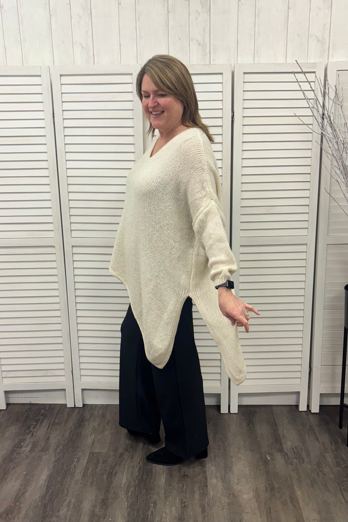 Tully Asymmetric Hem Knit