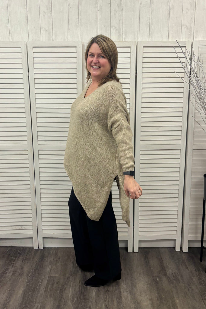 Tully Asymmetric Hem Knit