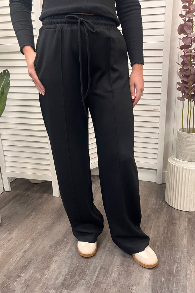 Taylor Front Seam Sweatpants