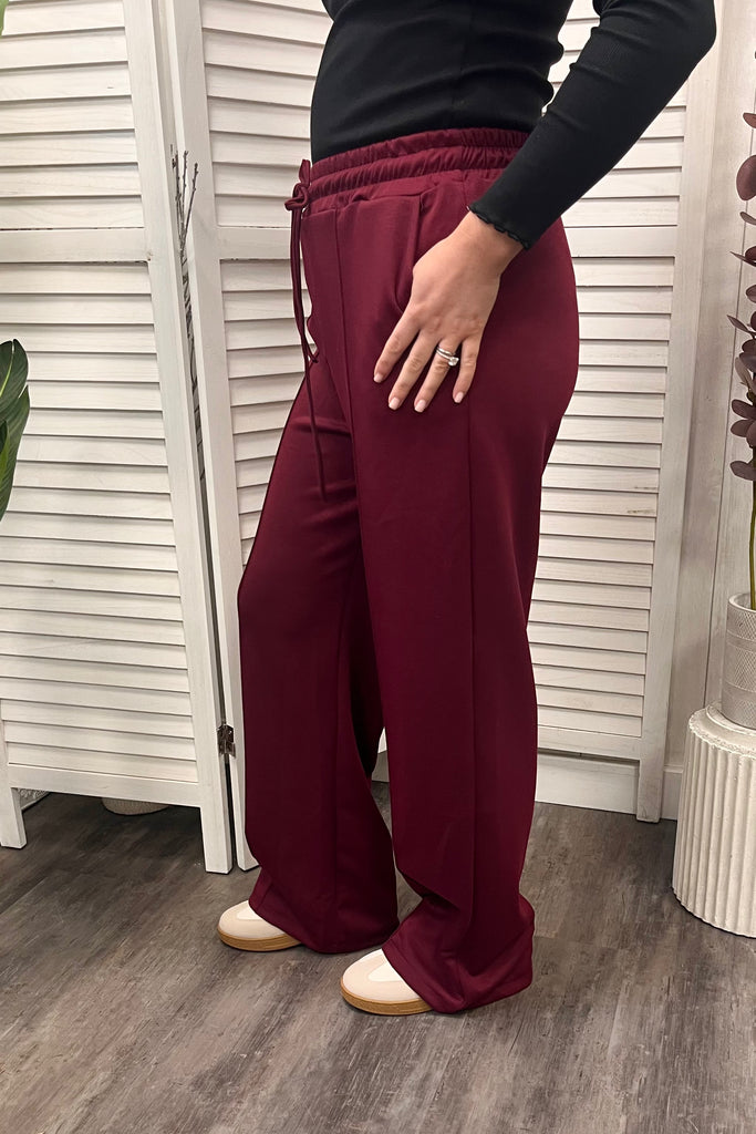 Taylor Front Seam Sweatpants