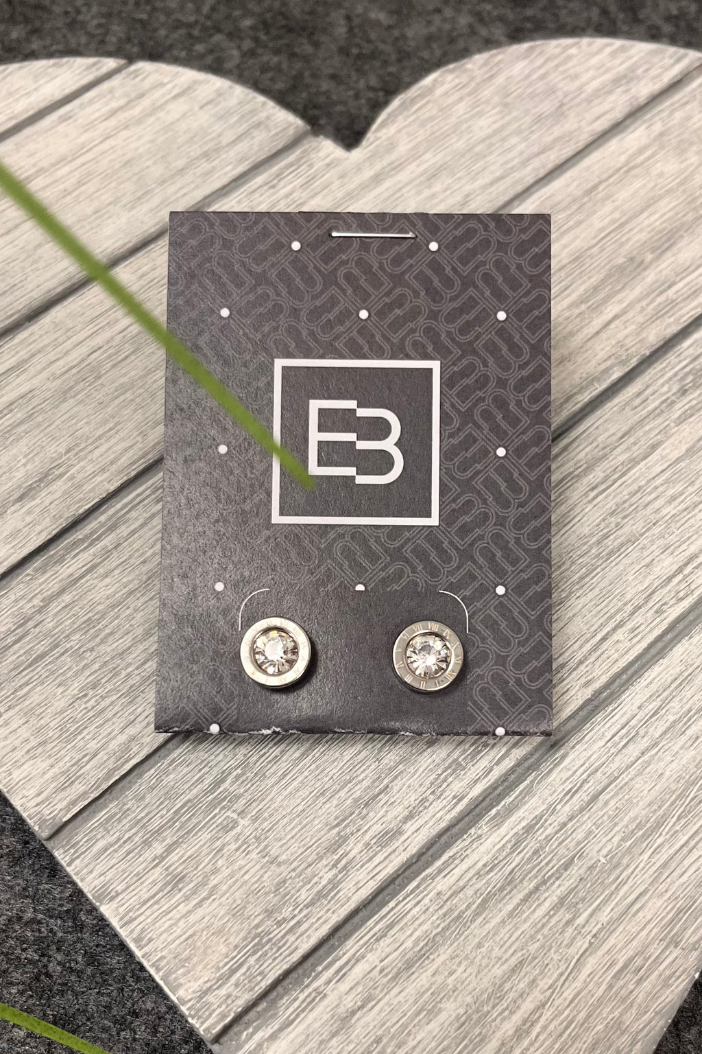 Nicki Solid Circle Diamanté Earrings