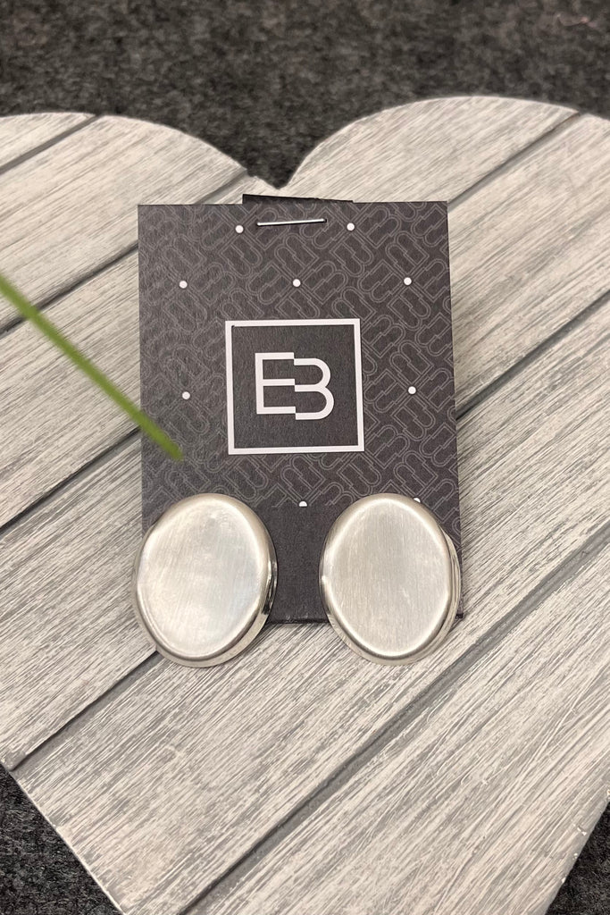 Calley Pebble Earrings