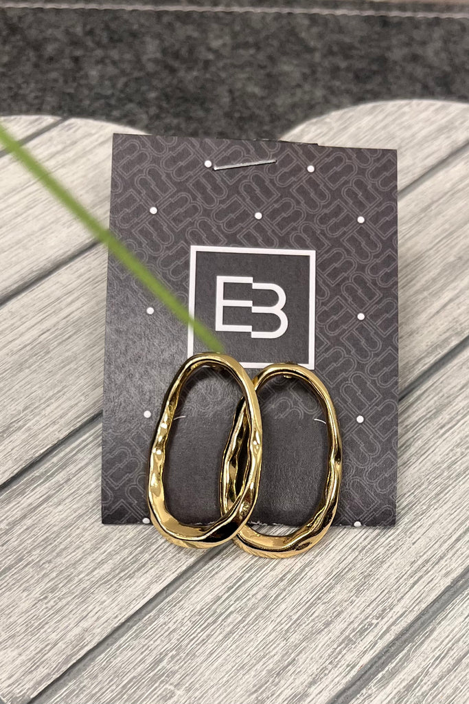 Tamra Ripple Oval Hoop Earrings