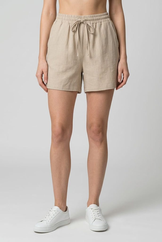 Delaney Crepe Shorts