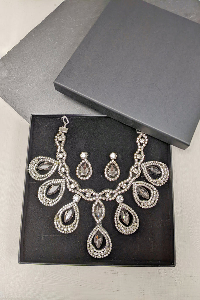 Simone Tear Drop Gem Set
