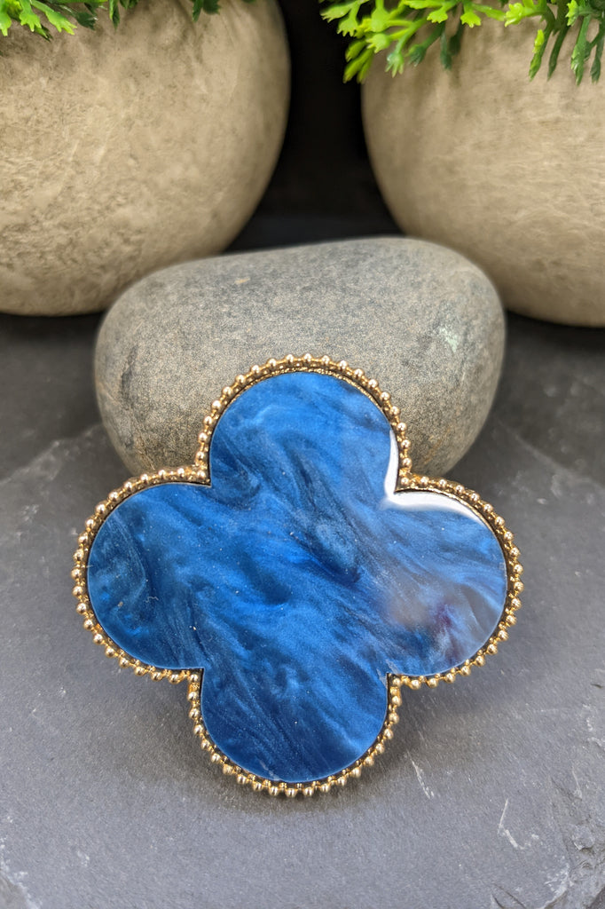 Evelyn Clover Magnetic Brooch