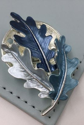 Isobel Multi Leaf Magnetic Brooch