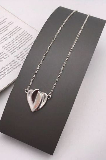 Noelle Interlocked Heart Necklace