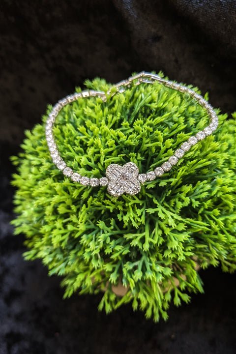 Carter Diamanté Clover Leaf Bracelet