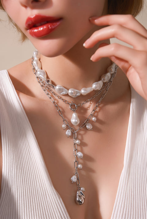 Kirstin Pearl Chain Necklace
