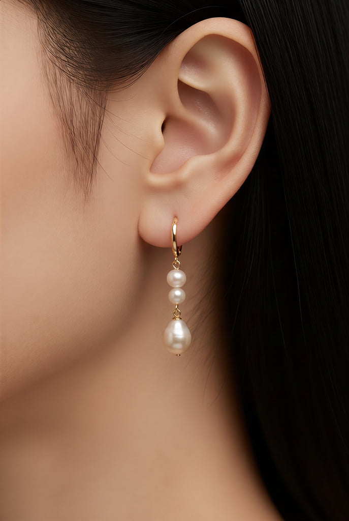 Sara Pearl Drop Earrings