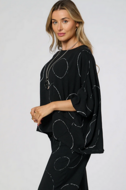 Emmy Oversized Circle Print Top