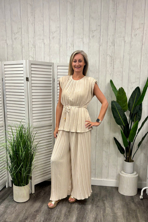 Calista Sunray Pleated Co-Ord