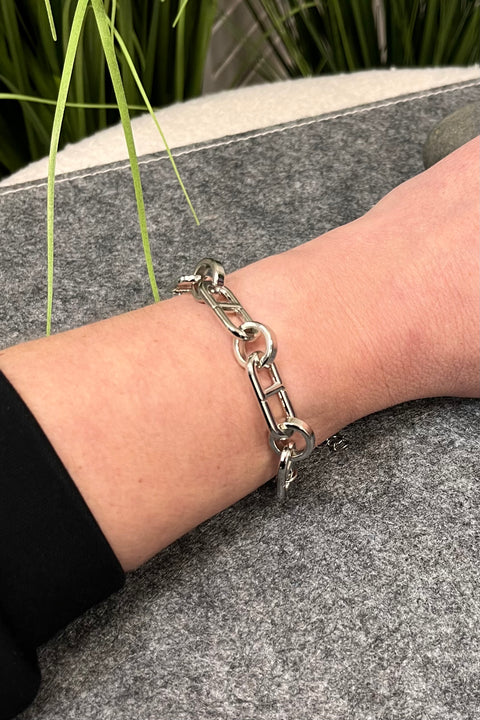 Verity Double Link Chain Bracelet