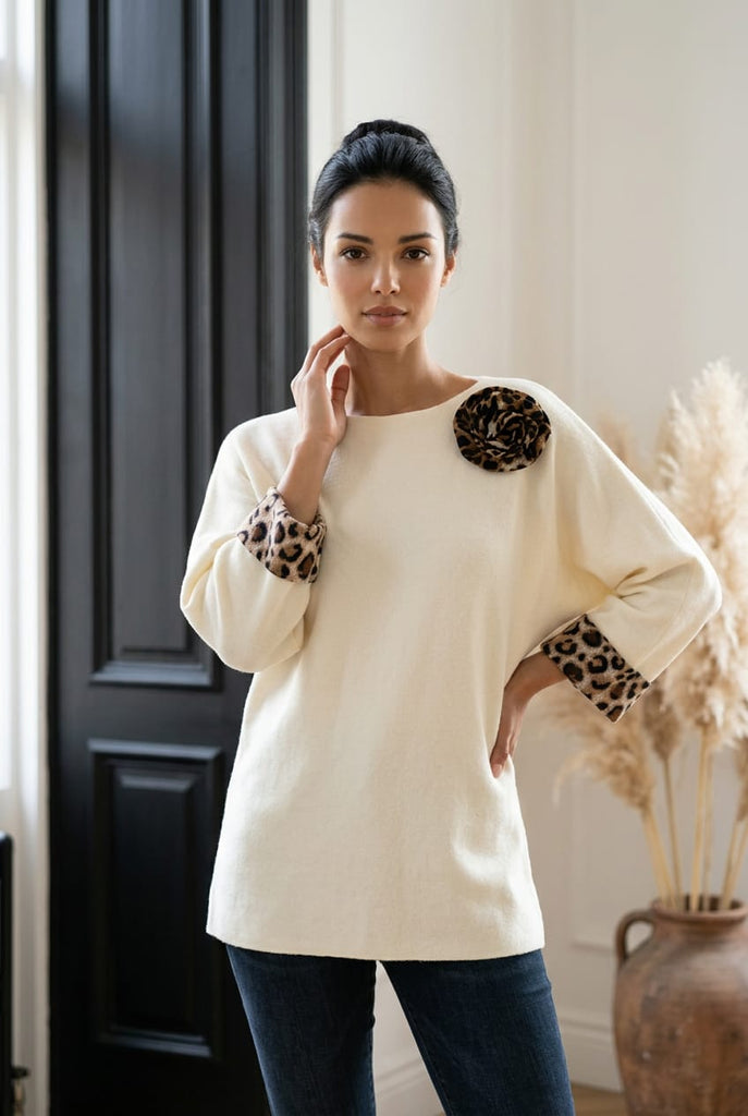 Camilla Rosette Brooch Knit