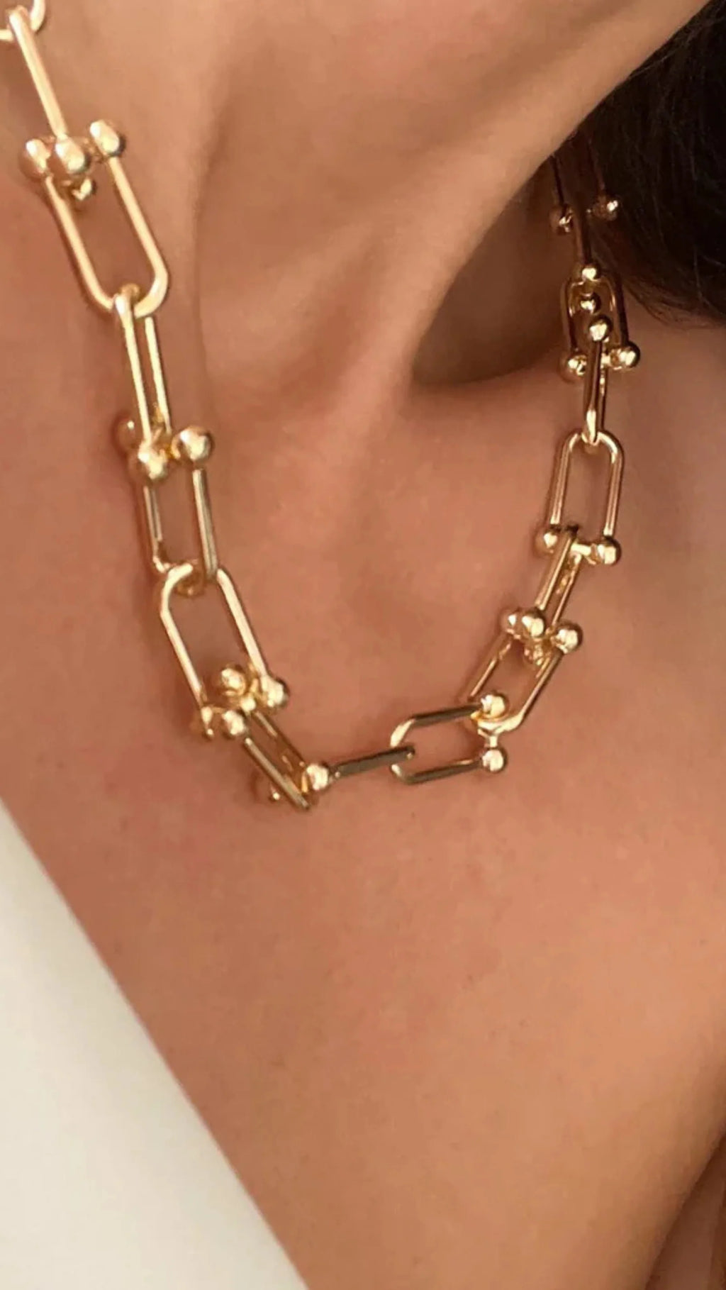 Joanna Chunky Paperclip Link Chain Necklace