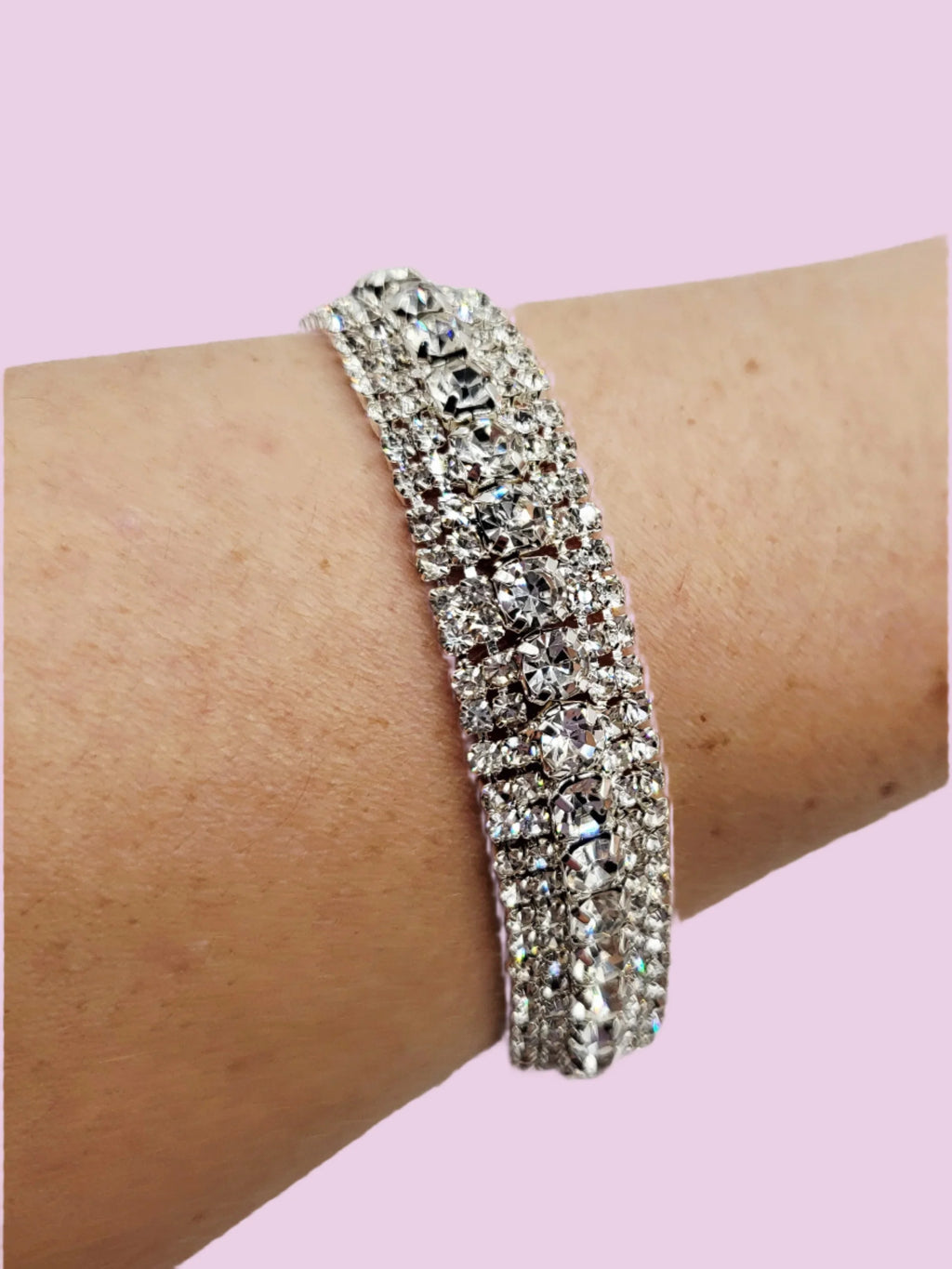 Kendra Shimmer Crystal Bracelet
